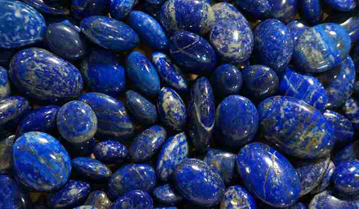 Dark-Blue-Crystals-and-Stones-Meaning-Healing-Properties-Names